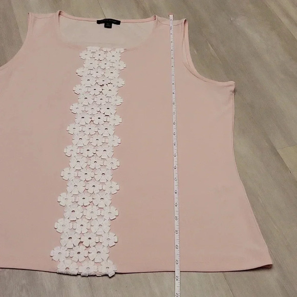Tommy Hilfiger Pink‎ Tank White Crocheted Flowers Womens Size Large - Picture 2 of 6